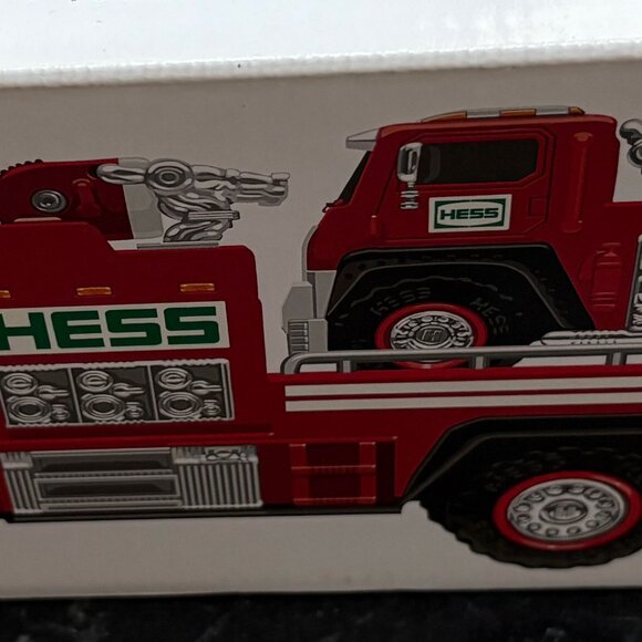 HESS 2015 COLLECTABLE TOY FIRE TRUCK AND LADDER RESCUE - NIB, UNOPENED; UNUSED - Picture 6 of 6